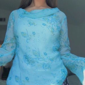 blue long sleeve blouse